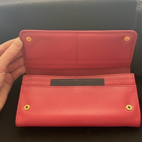 Prada Pink Saffiano Bow Wallet - Picture 11 of 11
